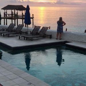 Meet your Posher, Roberta